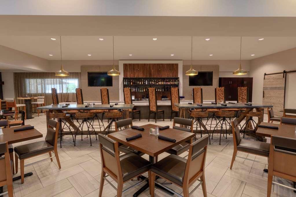 ดับเบิ้ลทรี เกสท์สวีท แนชวิลล์ แอร์พอร์ต โฮเต็ล Hotel ร้านอาหาร รูปภาพ